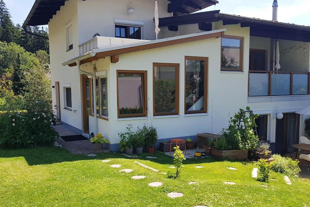 Wohnung Mit Balkon In Velden - Appartment Berge Bytilly Velden am Wörthersee Εξωτερικό φωτογραφία
